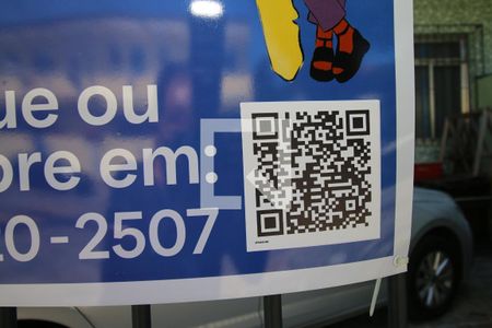 Casa à venda com 220m², 3 quartos e 3 vagasQR code