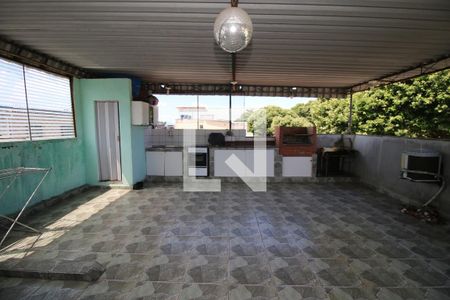 Casa à venda com 220m², 3 quartos e 3 vagasTerraço e Área gourmet