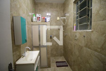 Casa à venda com 220m², 3 quartos e 3 vagasBanheiro Social