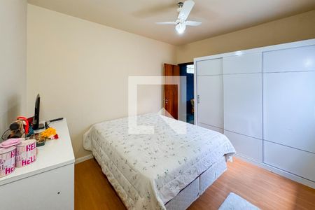 Casa à venda com 70m², 2 quartos e sem vaga Casa à venda com 70m², 2 quartos e sem vagaSuíte