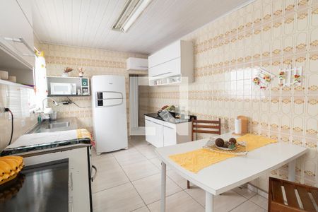 Casa à venda com 125m², 2 quartos e 2 vagasCozinha