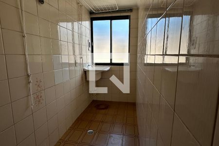 Apartamento à venda com 43m², 2 quartos e 1 vaga Apartamento à venda com 43m², 2 quartos e 1 vagaÁrea de Serviço