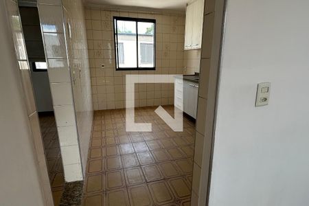 Apartamento à venda com 43m², 2 quartos e 1 vaga Apartamento à venda com 43m², 2 quartos e 1 vagaCozinha