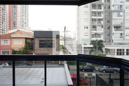 Apartamento à venda com 99m², 2 quartos e 2 vagasVaranda
