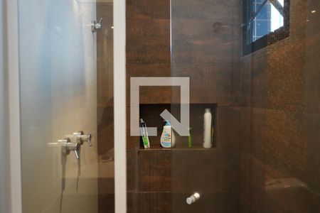 Apartamento à venda com 99m², 2 quartos e 2 vagasBanheiro da Suíte