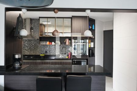 Apartamento à venda com 99m², 2 quartos e 2 vagasCozinha