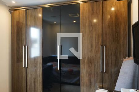 Apartamento à venda com 99m², 2 quartos e 2 vagasQuarto