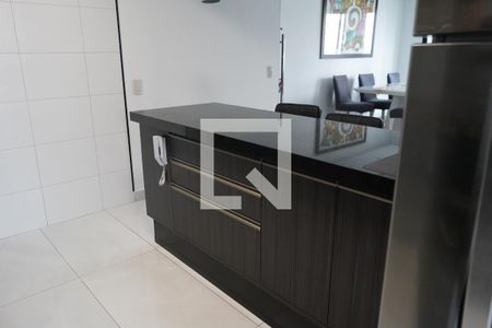 Apartamento à venda com 99m², 2 quartos e 2 vagasCozinha