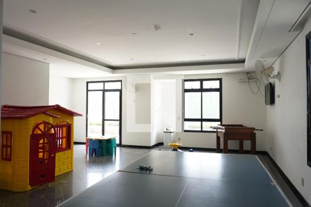 Apartamento à venda com 99m², 2 quartos e 2 vagasÁrea comum