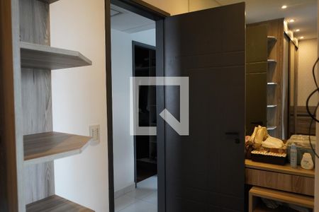 Apartamento à venda com 99m², 2 quartos e 2 vagasSuíte 