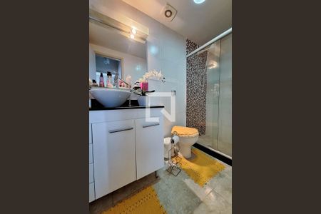 Apartamento à venda com 82m², 2 quartos e 1 vagaBanheiro