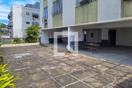 Apartamento à venda com 82m², 2 quartos e 1 vagaÁrea comum