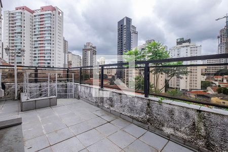 Casa à venda com 270m², 3 quartos e 2 vagas Casa à venda com 270m², 3 quartos e 2 vagasSuíte - Varanda