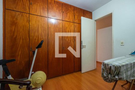 Casa à venda com 270m², 3 quartos e 2 vagas Casa à venda com 270m², 3 quartos e 2 vagasQuarto 2