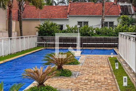 Apartamento à venda com 180m², 3 quartos e 3 vagas Apartamento à venda com 180m², 3 quartos e 3 vagasPiscina