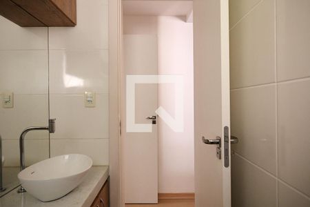 Apartamento à venda com 140m², 2 quartos e 2 vagas Apartamento à venda com 140m², 2 quartos e 2 vagasBanheiro