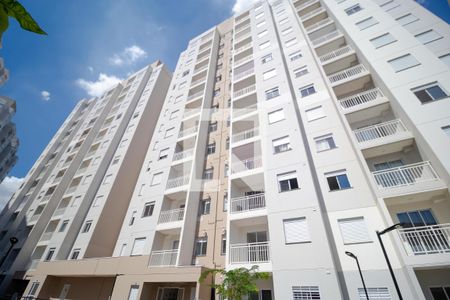 Apartamento à venda com 43m², 2 quartos e 1 vaga Apartamento à venda com 43m², 2 quartos e 1 vagaFachada