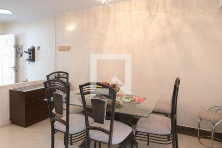 Casa de condomínio à venda com 118m², 3 quartos e 2 vagassala