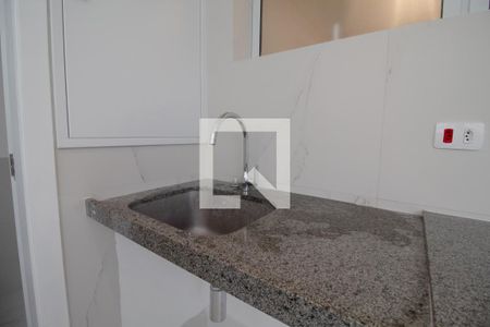 Apartamento à venda com 213m², 3 quartos e 2 vagas Apartamento à venda com 213m², 3 quartos e 2 vagasÁrea de Serviço