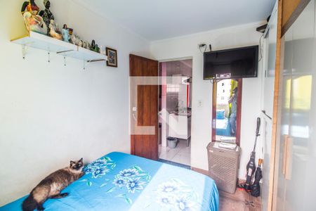 Quarto 1 de casa de condomínio para alugar com 3 quartos, 50m² em Conjunto Habitacional Presidente Castelo Branco, Carapicuíba