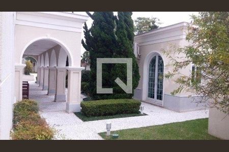 Apartamento à venda com 220m², 4 quartos e 5 vagas