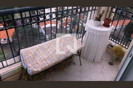 Apartamento à venda com 220m², 4 quartos e 5 vagas