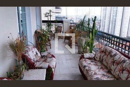 Apartamento à venda com 220m², 4 quartos e 5 vagas