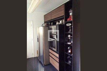 Apartamento à venda com 216m², 4 quartos e 3 vagas