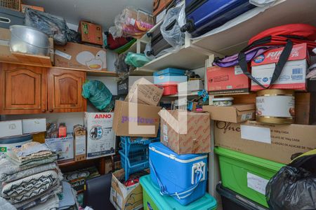 Casa à venda com 140m², 3 quartos e 2 vagas Casa à venda com 140m², 3 quartos e 2 vagasÁrea de Serviço