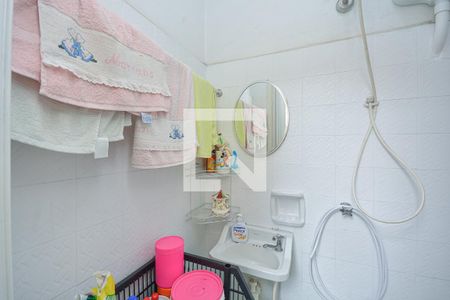 Casa à venda com 140m², 3 quartos e 2 vagas Casa à venda com 140m², 3 quartos e 2 vagasÁrea de Serviço
