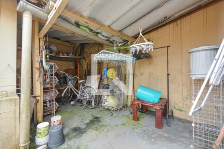 Casa à venda com 140m², 3 quartos e 2 vagas Casa à venda com 140m², 3 quartos e 2 vagasÁrea de Serviço