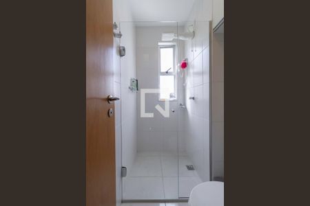 Apartamento à venda com 88m², 3 quartos e 2 vagasBanheiro social