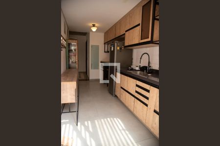 Apartamento para alugar com 91m², 2 quartos e 1 vaga Apartamento para alugar com 91m², 2 quartos e 1 vagaCozinha