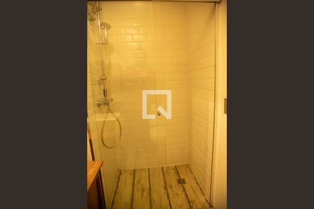 Apartamento para alugar com 91m², 2 quartos e 1 vaga Apartamento para alugar com 91m², 2 quartos e 1 vagaBanheiro