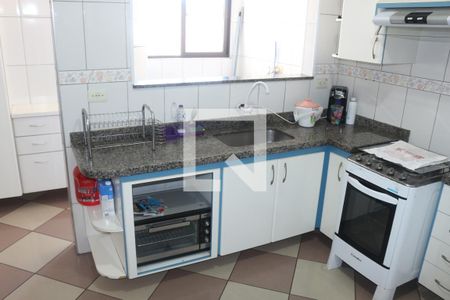 Apartamento à venda com 180m², 2 quartos e 1 vagaCozinha