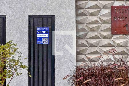 Apartamento à venda com 100m², 2 quartos e 1 vaga Apartamento à venda com 100m², 2 quartos e 1 vagaFachada