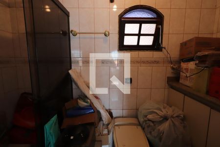 Casa à venda com 360m², 4 quartos e 2 vagasBanheiro da Suíte