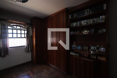 Casa à venda com 360m², 4 quartos e 2 vagasQuarto 2