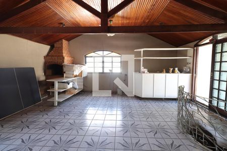 Casa à venda com 360m², 4 quartos e 2 vagasCobertura