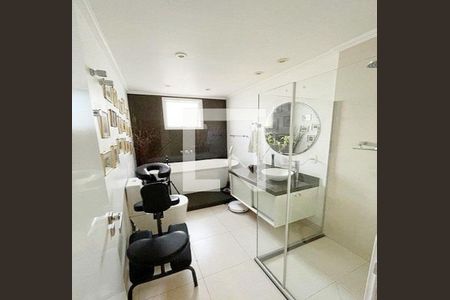 Apartamento à venda com 4 quartos, 226m² em Indianópolis, São Paulo