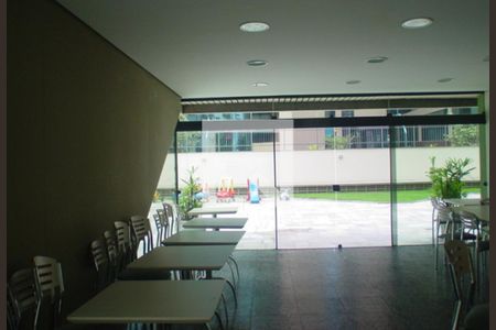 Apartamento à venda com 2 quartos, 115m² em Vila Uberabinha, São Paulo