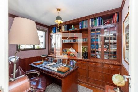 Apartamento à venda com 297m², 3 quartos e 4 vagas