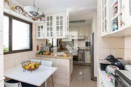 Apartamento à venda com 297m², 3 quartos e 4 vagas