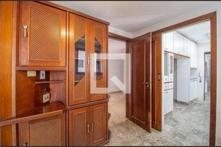 Apartamento à venda com 4 quartos, 221m² em Moema, São Paulo