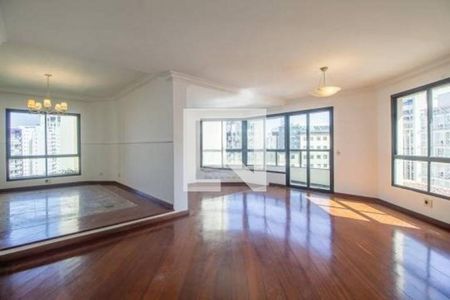 Apartamento à venda com 4 quartos, 221m² em Moema, São Paulo
