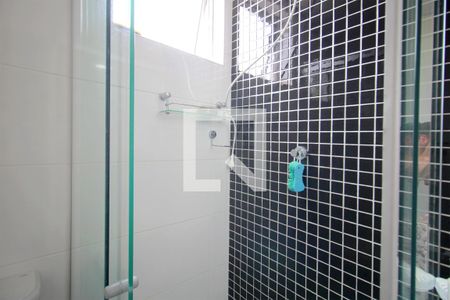 Apartamento à venda com 64m², 2 quartos e 2 vagasBanheiro da Suíte 2