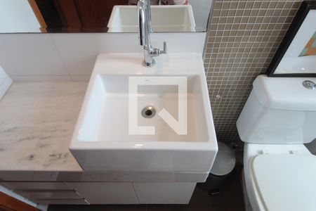 Apartamento à venda com 196m², 3 quartos e 2 vagasBanheiro Social