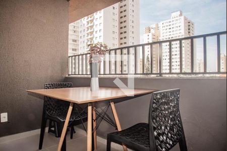 Varanda de kitnet/studio para alugar com 1 quarto, 23m² em Vila Clementino, São Paulo