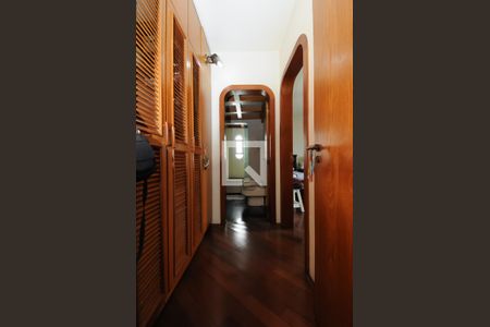 Apartamento à venda com 278m², 3 quartos e 3 vagas Apartamento à venda com 278m², 3 quartos e 3 vagasSuíte 2