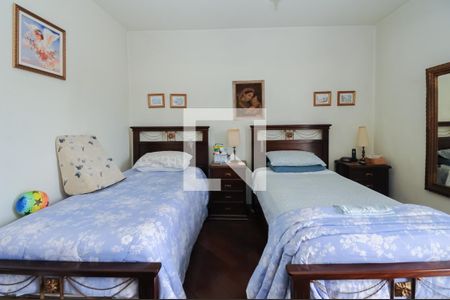 Apartamento à venda com 278m², 3 quartos e 3 vagas Apartamento à venda com 278m², 3 quartos e 3 vagasSuíte 2